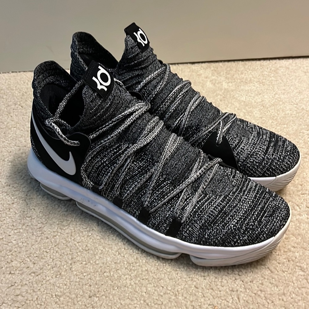 Nike Kevin Durant B&W Knit Sneakers